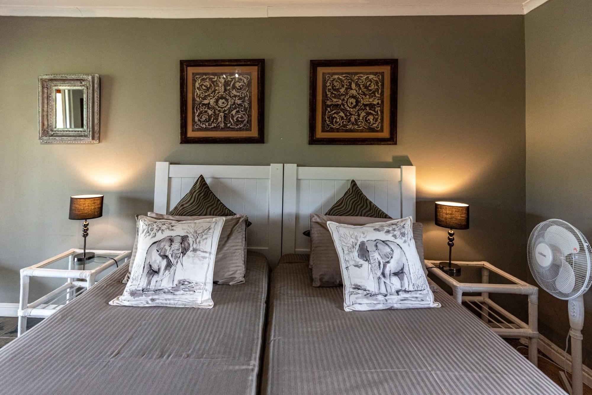 Tenikwa Wildlife Centre & Spa Plettenberg Bay Phòng bức ảnh